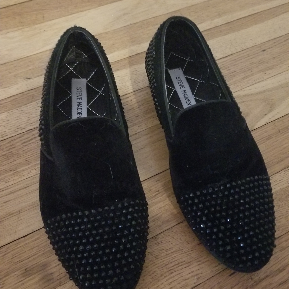 Mens shoes